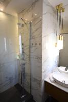 Luxury Rooms Fortunaにあるバスルーム