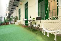 Patio alebo iná vonkajšia časť ubytovania Dohany Design Apartments