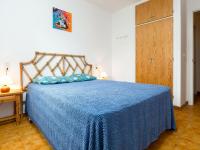Postel nebo postele na pokoji v ubytování GIRASOL B 2-1 Apartamento luminoso con vistas a playa de Grifeu. - ES-228-25
