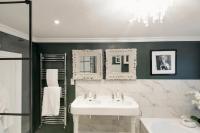Půdorys ubytování Luxury Georgian Villa 8 Bedrooms Dog Friendly