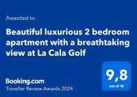 Certifikát, hodnocení, plakát nebo jiný dokument vystavený v ubytování Beautiful luxurious 2 bedroom apartment with a breathtaking view at La Cala Golf