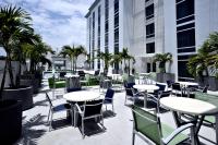 Hotel Dello Ft Lauderdale Airport, Tapestry Collection by Hiltonにあるレストランまたは飲食店