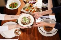 Φαγητό σε αυτό το ξενοδοχείο ή κάπου εκεί κοντά