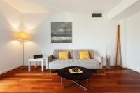 Posezení v ubytování Plaça Catalunya Luxurious 2bedroom with balcony
