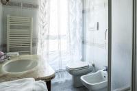 A bathroom at Bed & Breakfast Cesarina