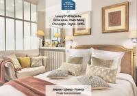 LES ANGES DELUXE AVIGNON - Luxury Home & Exclusive Private Toursにあるベッド