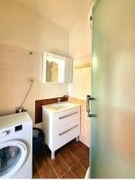 Kúpeľňa v ubytovaní Apartmani Apollo - Drasnice
