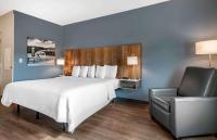 Extended Stay America Premier Suites - Tampa - Fairgrounds - Casinoにあるベッド