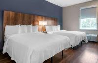 Extended Stay America Premier Suites - Tampa - Fairgrounds - Casinoにあるベッド