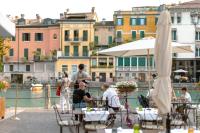 Hosté ubytování Pavillon Suite