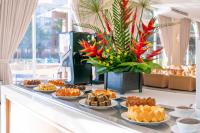 Mad på resortet eller i nærheden