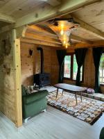 A seating area at Esinti Bungalows Otel