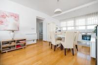 Kuchyňa alebo kuchynka v ubytovaní Luxury residence Adriatic Pearl