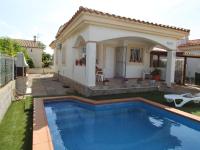 Bazén v ubytování Casa cerca del mar con piscina privada, wifi, aire opcional, mascotas bienvenidas, playa para perros. - ES-184-55 nebo v jeho okolí