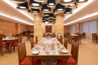 Εστιατόριο ή άλλο μέρος για φαγητό στο Araliya Red - Budget friendly Hotel- Where you find stunning 360 panoramic view of Nuwara Eliya