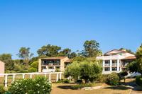 Ogród w obiekcie Résidence Les Parcs de Grimaud - maeva Home - Appartement 2 pièces 4 personnes Prestige MAE-2246