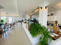 En restaurant eller et andet spisested på Forget Me Not Boutique Bed & Breakfast Hua Hin