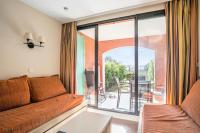 Część wypoczynkowa w obiekcie Résidence Les Parcs de Grimaud - maeva Home - Appartement 2 Pièces 4 Personnes - Confort MAE-0289