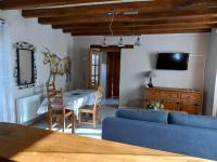Telewizja i/lub zestaw kina domowego w obiekcie PEYRIGNAC - Maison 3 Pièces 4 personnes MAE-0684