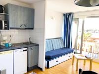 Kuchnia lub aneks kuchenny w obiekcie Résidence Le Boucanier - 2 Pièces pour 4 Personnes 154