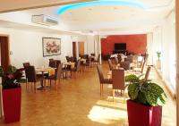 TV a/nebo společenská místnost v ubytování Hotel Mingarden
