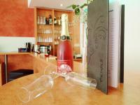 Nápoje v ubytování Hotel Mingarden