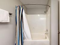 Ein Badezimmer in der Unterkunft 5191 Beachwalk