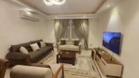 TV a/nebo společenská místnost v ubytování Madinaty apartment 1 شقة فندقية مفروشة سوبر لوكس في مدينتي