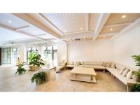 Hotel Torifito Miyakojima Resort - Vacation STAY 79485vにあるシーティングエリア