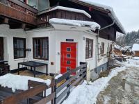 Obiekt Apartment Peacock - Steinbock Lodges zimą