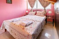 Posteľ alebo postele v izbe v ubytovaní Luxurious Sofita in Preveza