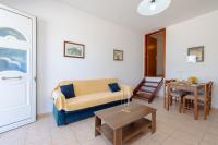 Posedenie v ubytovaní ALBATROS SUITE STEGNA BEACH