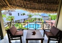 Swimmingpoolen hos eller tæt på The Dream Village