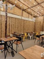 Restaurace v ubytování 131,The Nook