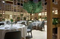 A restaurant or other place to eat at Hyatt Regency Hesperia Madrid