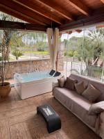 A seating area at Green Oasis Gabella