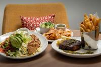 Mad på hotellet eller i nærheden