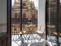 A balcony or terrace at Bright and Elegant Gran Via apartments