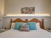 Postel nebo postele na pokoji v ubytování Carreta Sea Views by Hello Homes Sitges