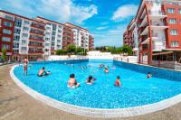 Bazén v ubytování Grand Resort nebo v jeho okolí