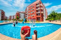 Bazén v ubytování Grand Resort nebo v jeho okolí