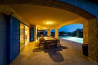 Bazén v ubytování Luxury Villa Loma 1 nebo v jeho okolí
