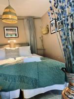 Villa Sol B&B and Hostelにあるベッド