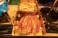 Jídlo v hotelu nebo okolí