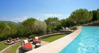 Bazén v ubytovaní Mulino Luxury Boutique Hotel alebo v jeho blízkosti