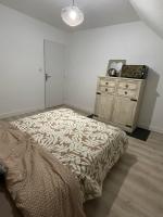 Chambre la tanière !!!heure de départ 7h20 en semaine!!! - Housity