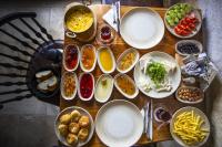 Jídlo v hotelu nebo okolí