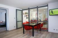TV a/nebo společenská místnost v ubytování Apartments Michovka