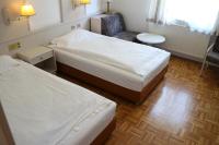 Posteľ alebo postele v izbe v ubytovaní Hotel Wasserpalast - breakfast for free!!!