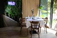 Restaurace v ubytování AV Smart Apartment